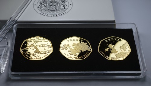 Boxed trio 24ct gold brexit - 24ct,