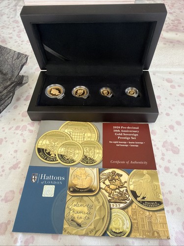 Gold sovereign prestige set - gold,