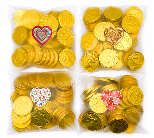 Milk chocolate gold money - x,